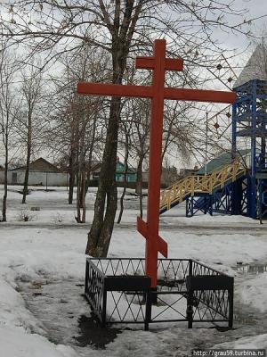 Больше храмов, меньше школ Больше храмов, меньше школ