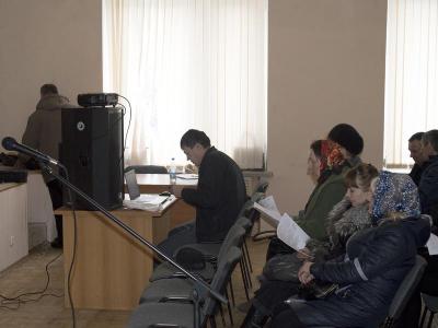Больше храмов, меньше школ Больше храмов, меньше школ