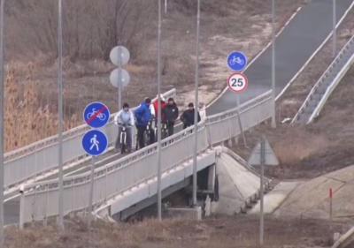 В Энгельсском районе благоустроят велодорожку к Парку покорителей космоса В Энгельсском районе благоустроят велодорожку к Парку покорителей космоса